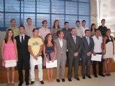 Sotoca entrega los premios extraordinarios a los 16 mejores alumnos de Formación Profesional