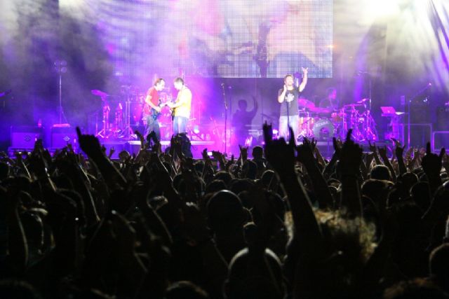 Más de 6.000 personas en el concierto de Los Estopa - 1, Foto 1