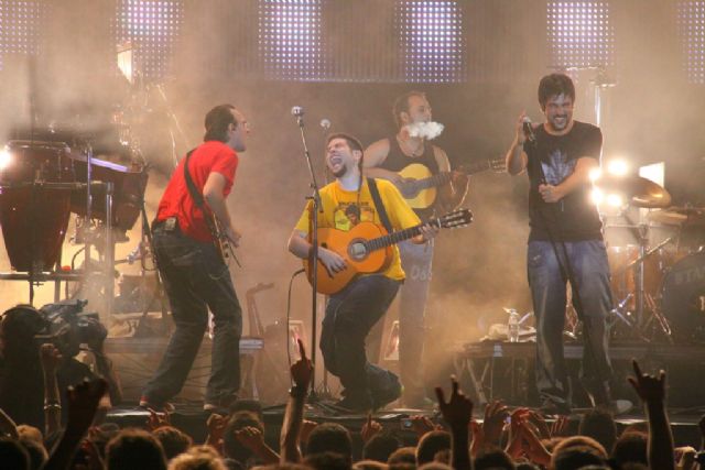 Más de 6.000 personas en el concierto de Los Estopa - 2, Foto 2