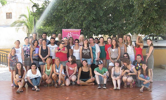 Jóvenes de Europa y Asia participan en un curso de voluntariado en la Región - 1, Foto 1