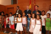 Valcrcel agradece a las familias murcianas 'el cariño, la solidaridad y la hermandad' que muestran con los niños saharauis