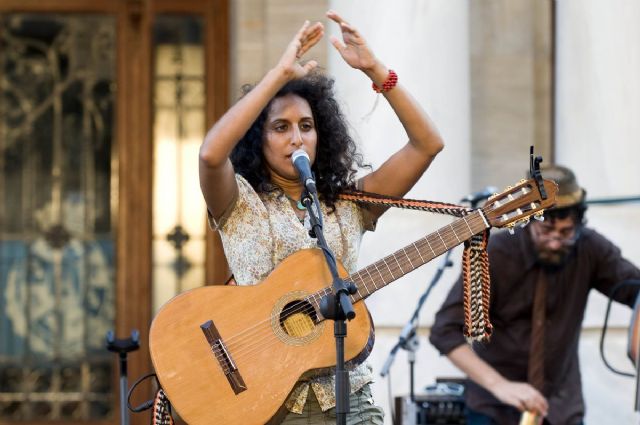 Rupa & The April Fishes impusieron su folk sin fronteras en La Mar de Músicas - 5, Foto 5