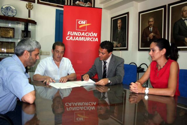 Nuevo vehículo asistencial en alcantarilla para el transporte de personas discapacitadas - 1, Foto 1