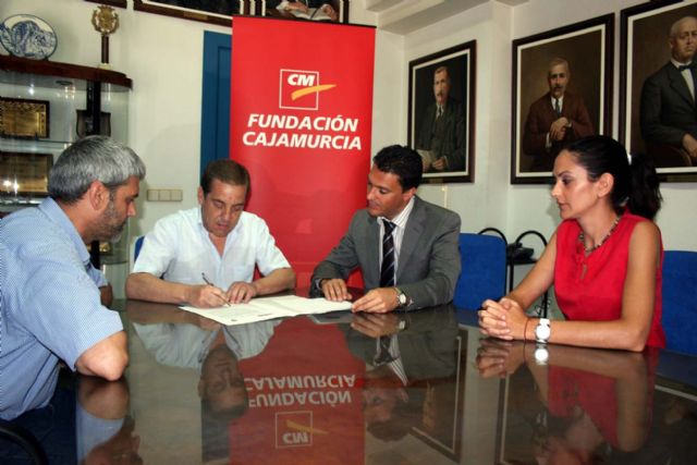 Nuevo vehículo asistencial en alcantarilla para el transporte de personas discapacitadas - 2, Foto 2