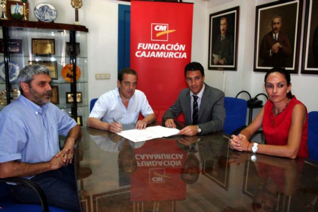 Nuevo vehículo asistencial en alcantarilla para el transporte de personas discapacitadas - 3, Foto 3