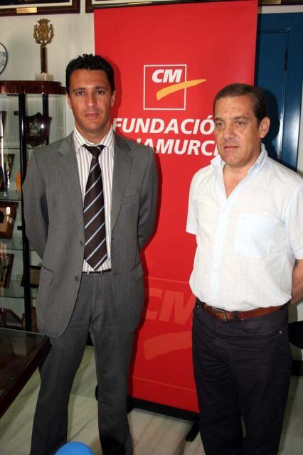 Nuevo vehículo asistencial en alcantarilla para el transporte de personas discapacitadas - 4, Foto 4