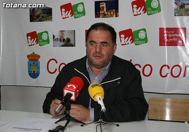 Cánovas exige a Valcárcel que no permita ni un día más que acusados de graves delitos por la Justicia sigan representando a Totana, Foto 1