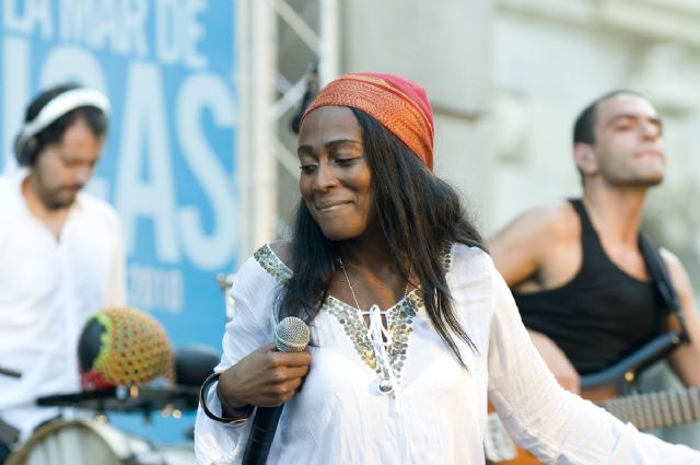 La música de las calles de Bogotá, en Cartagena con La Mojarra Eléctrica - 2, Foto 2