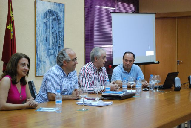 El alcalde de Abarán clausura el curso de la Universidad Internacional del Mar - 2, Foto 2