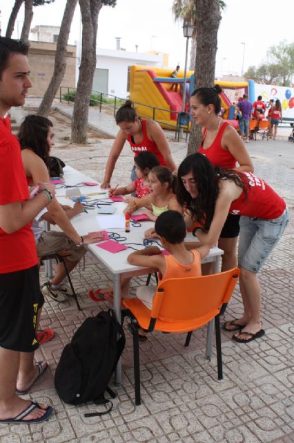Jóvenes de diferentes comunidades participan en el campo de trabajo intercultural de Torre-Pacheco - 1, Foto 1
