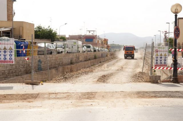 El relleno de la Vía Verde del Barrio Peral estará listo a finales de agosto - 2, Foto 2