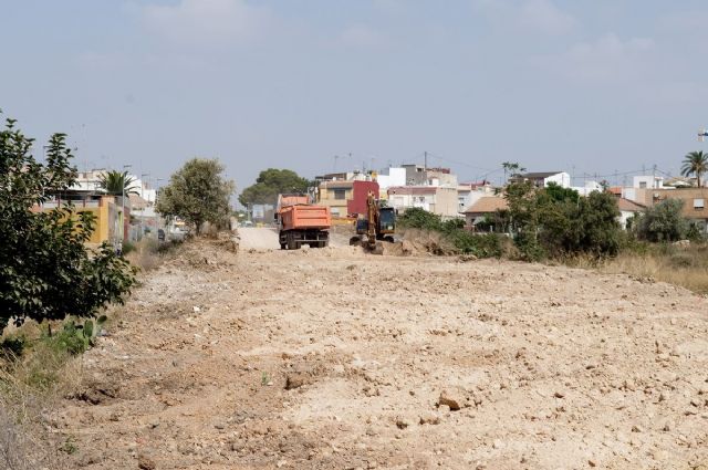 El relleno de la Vía Verde del Barrio Peral estará listo a finales de agosto - 3, Foto 3