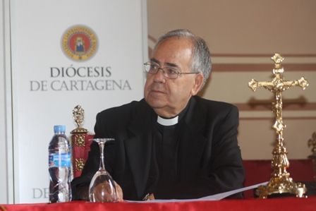 El Obispado presenta los nuevos Estatutos “Ad experimentum” de la Cofradía California de Cartagena - 4, Foto 4