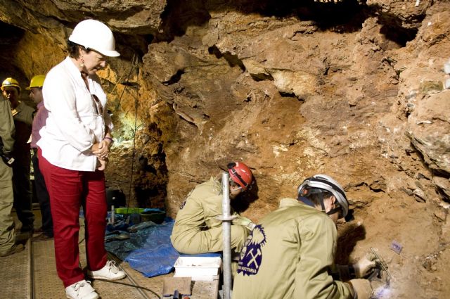 La alcaldesa anuncia una jornada de puertas abiertas en Cueva Victoria - 4, Foto 4