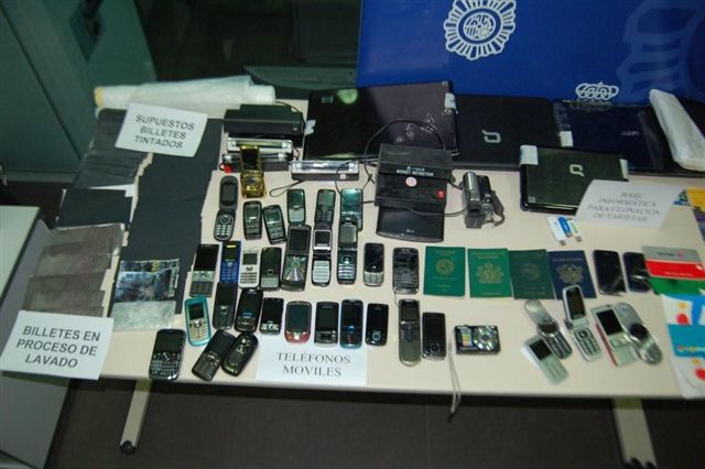 La Policía Nacional desarticula un grupo organizado dedicado a cometer estafas por la modalidad de whass-whass ó billetes tintados y falsificación de moneda - 1, Foto 1