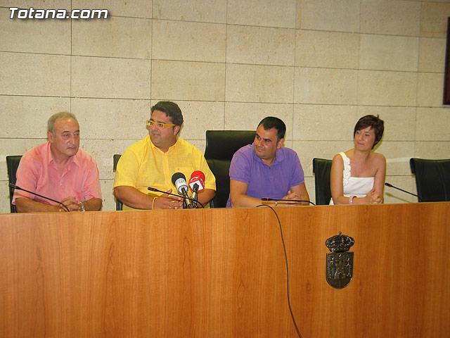 Autoridades municipales reciben a los siete niños saharauis y a las familias totaneras que los acogen durante los meses de julio y agosto - 20