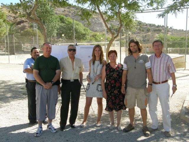 El Ayuntamiento procede a la reforma integral de la zona de ocio del parque de Los Ángeles - 1, Foto 1