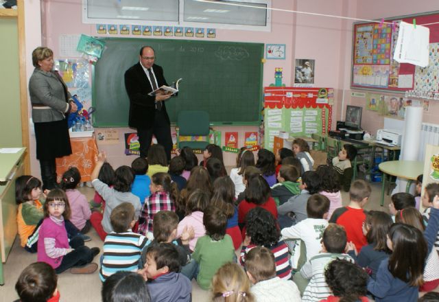 Los centros educativos de Puerto Lumbreras participarán en el proyecto europeo '+ Respect' para trabajar contra la discriminación étnica - 1, Foto 1