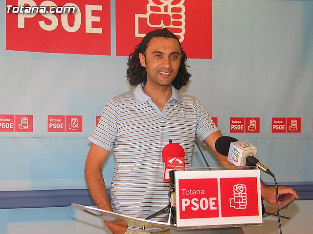 Martínez Usero: “la incompetencia del gobierno de Andreo hace que un año más Los Huertos y La Charca estén sufriendo cortes de agua”, Foto 1