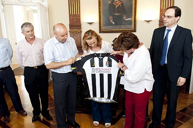 Presentación nueva camiseta del F.C. Cartagena - 1, Foto 1