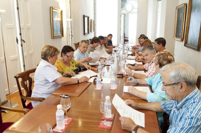 La junta de gobierno da luz verde a un convenio con la Caixa para financiar microempresas - 1, Foto 1