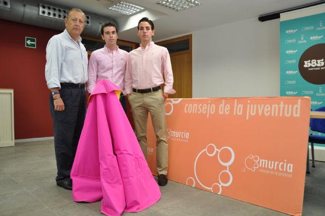 Los jóvenes murcianos, los primeros en España en posicionarse a favor de la Fiesta de los Toros - 3, Foto 3