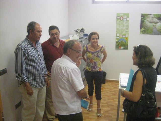 La Unidad de Trabajo Social de Cabezo de Torres atiende más de mil demandas en el primer semestre de 2010 - 2, Foto 2