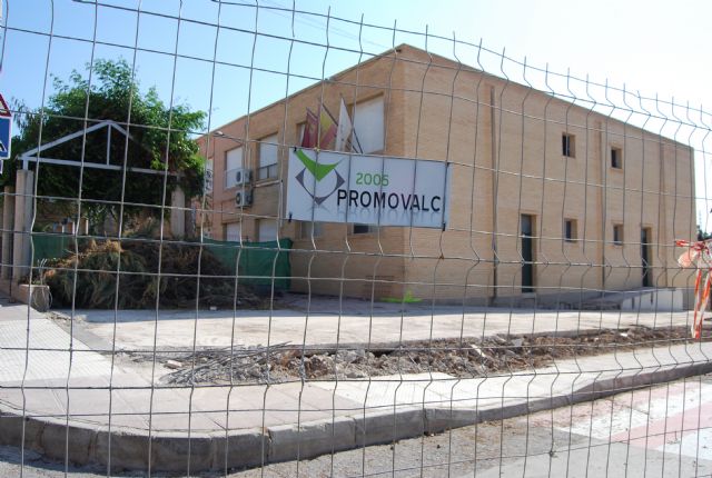 Comienzan las obras de construcción de la Escuela municipal de Padres y la cubrición de la pista polideportiva del C.P. Santa Eulalia - 4, Foto 4