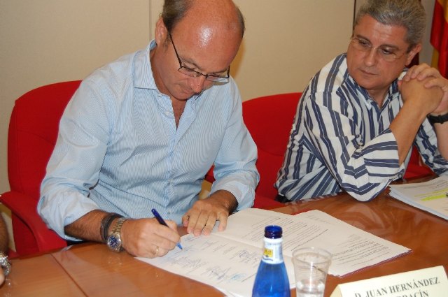 APIRM: El Gobierno adopta una medida que equivale a la pérdida de 5.000 puestos de trabajo en la región - 2, Foto 2