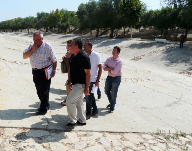 El Alcalde de Molina de Segura visita tres obras correspondientes al Fondo Estatal para el Empleo y la Sostenibilidad Local - 3, Foto 3