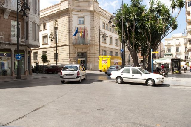 Las obras de instalación de fibra óptica cortarán el tráfico tres días en el centro - 1, Foto 1