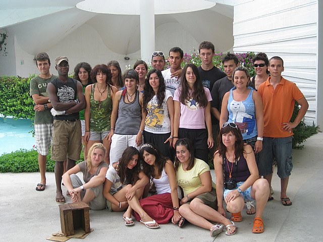 Jóvenes de todo el país colaboran en la conservación del Parque Regional de El Valle-Carrascoy - 1, Foto 1