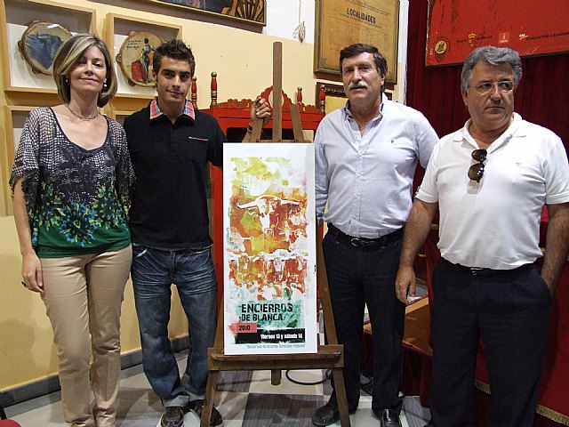 Blanca se viste de fiestas para honrar a su patrón San Roque - 1, Foto 1