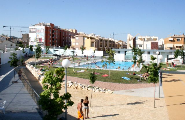 La piscina municipal registra una entrada de 7.355 usuarios en su primer mes de apertura - 1, Foto 1