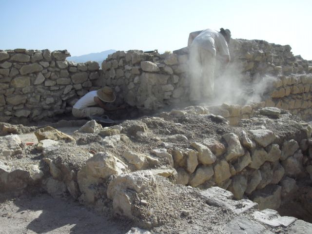 Comienzan las obras de consolidacion de la primera fase de las excavaciones arqueológicas de la judería del área oriental del castillo de lorca - 1, Foto 1