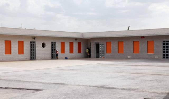 Los colegios del casco urbano se someten a obras de mejora durante el verano - 1, Foto 1