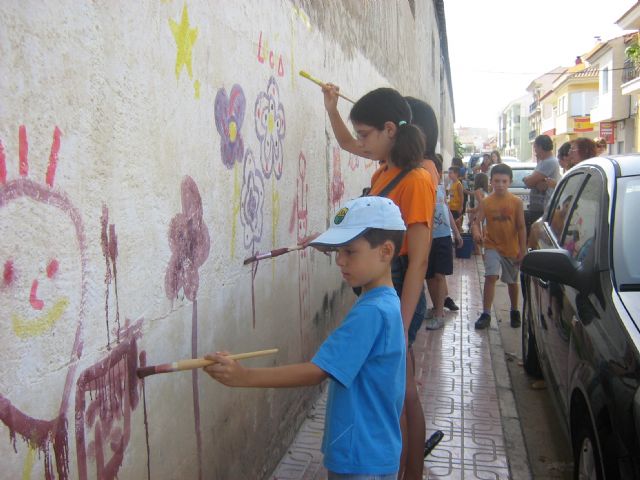Más de un centenar de niños participa en La Pintura en muro - 3, Foto 3