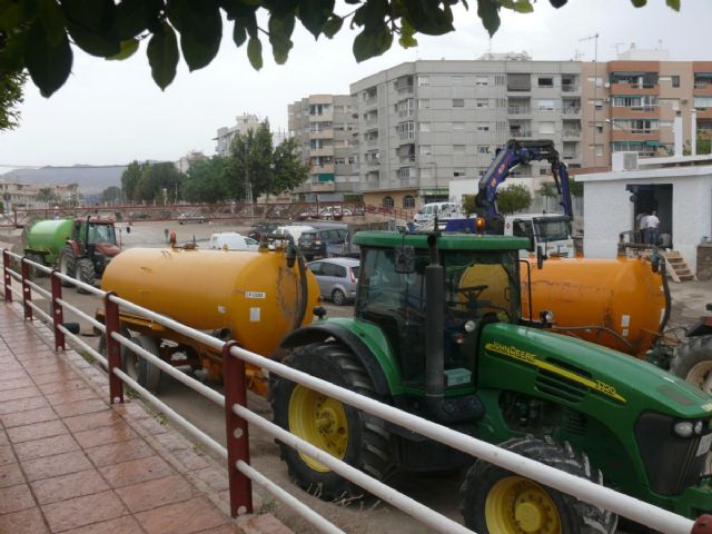 A.V.A. exige la dimisión del alcalde y de su cuñado concejal por los vertidos fecales - 1, Foto 1