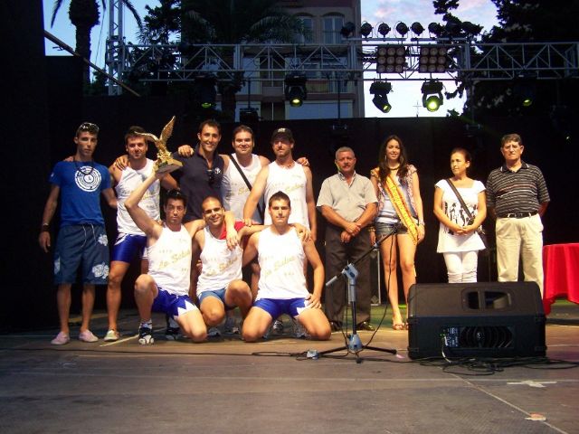 La embarcación 'La Terraza & La Salva' se alza con el primer puesto en la Regata de Botes a Remo  - 2, Foto 2
