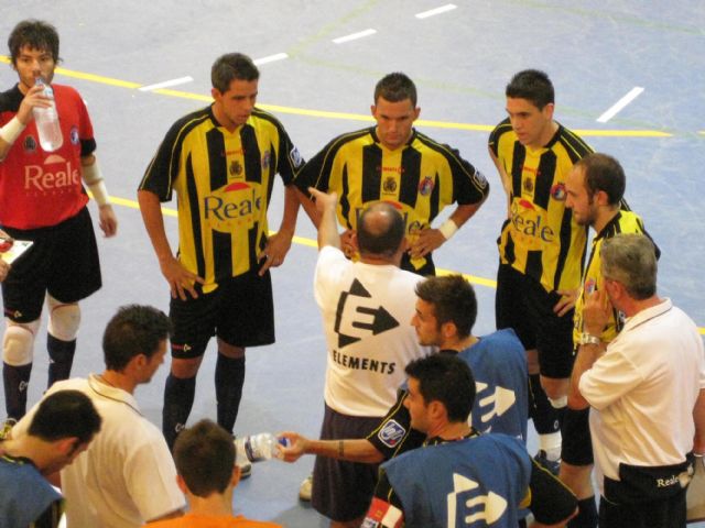 El reale cartagena vence al MFK VIZ SINARA - 1, Foto 1