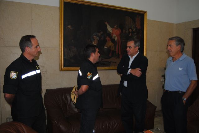 El delegado del Gobierno en Murcia felicita la actuación de la UME en Águilas - 1, Foto 1