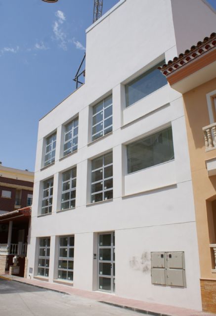 Finalizan las obras del nuevo Centro de la Tercera edad 'Vicente Ruiz Llamas' en Puerto Lumbreras - 1, Foto 1