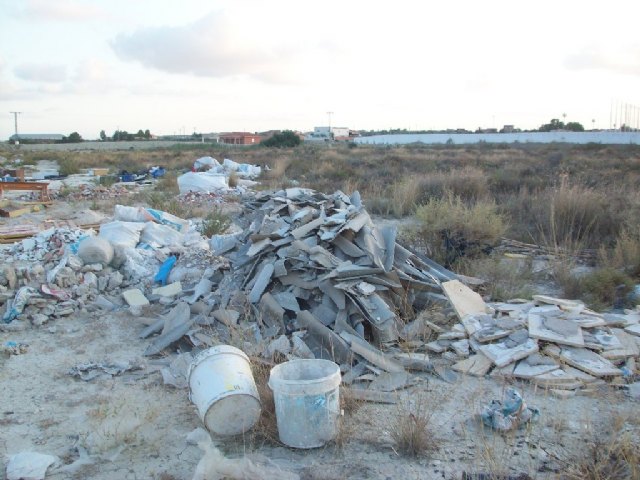 Ecologistas en Acción denuncia un vertedero ilegal en Fortuna - 2, Foto 2