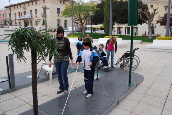 El ayuntamiento anima a los ciudadanos a aportar sugerencias para el Plan Municipal de Accesibilidad, Foto 1