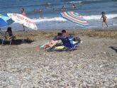 El PSOE denuncia la falta de limpieza de las playas de Calnegre