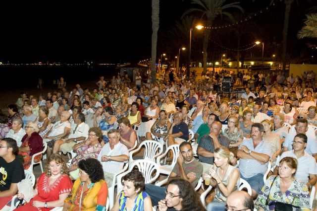 Gran afluencia de público en la Gala Trovalia de Mar de Cristal - 5, Foto 5