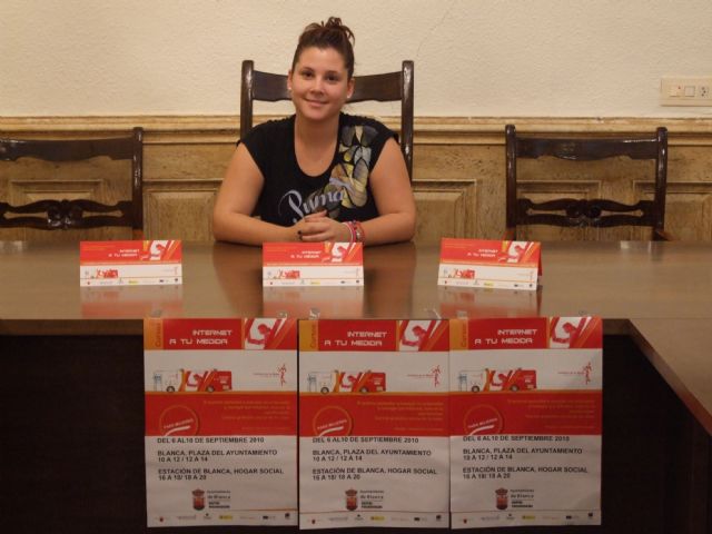 Las Nuevas Tecnologías al alcance de las mujeres blanqueñas - 1, Foto 1