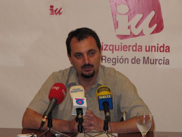 IU acusa a PP y PSOE de montar un teatro en torno al agua para ganar votos - 1, Foto 1