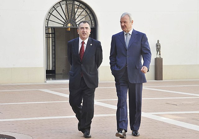 Valcárcel anima a Manuel Campos en el  importante reto de acercar la Justicia a los ciudadanos - 1, Foto 1