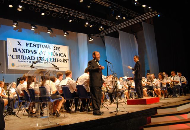 El Festival de Bandas de Música celebra su décimo aniversario con un gran concierto - 4, Foto 4